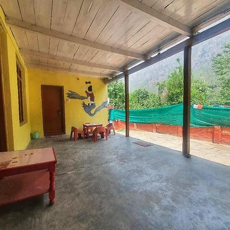 Wake N Bake Kasol Bagian luar foto