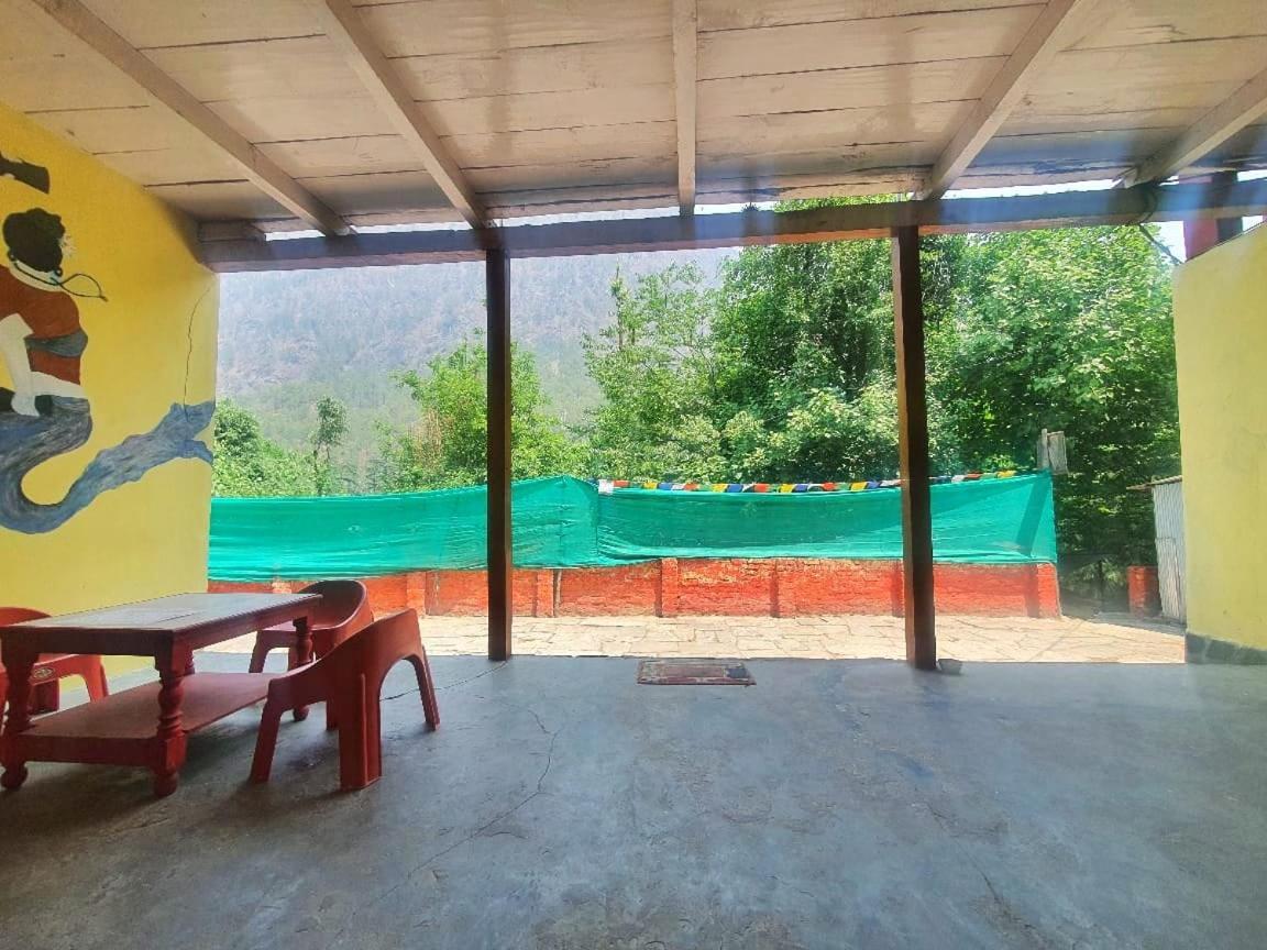 Wake N Bake Kasol Bagian luar foto