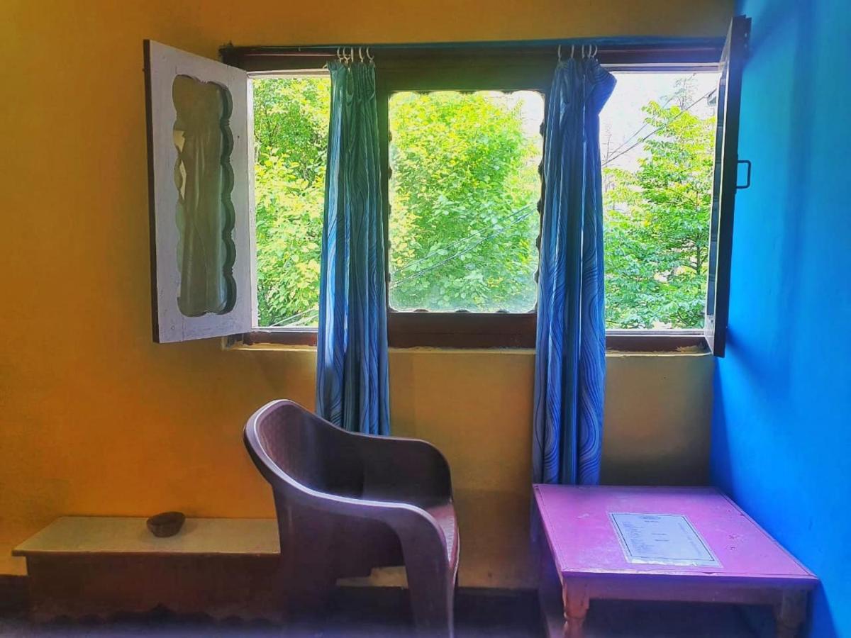Wake N Bake Kasol Bagian luar foto